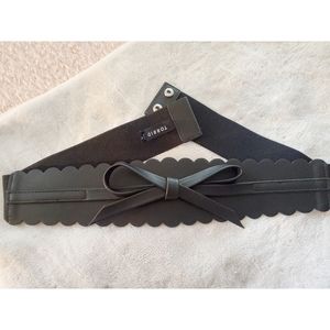 Torrid Belt size 0 Black bow
